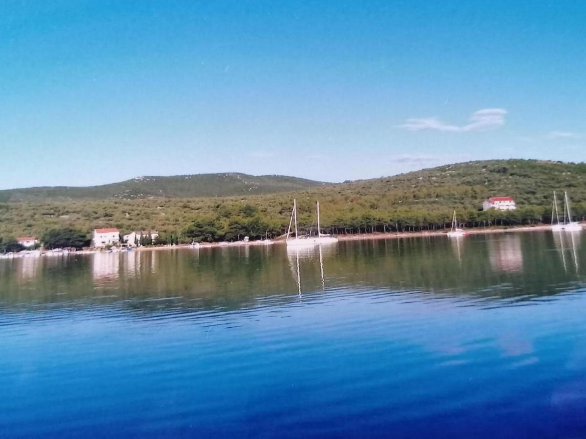 Holiday House Kim Кали Екстериор снимка
